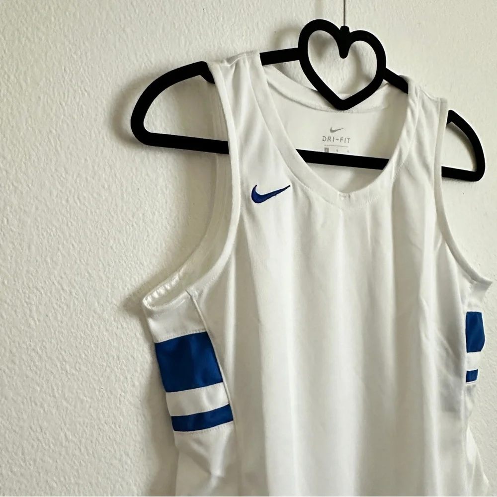 Nike White Blue Girl’s Sleeveless Basketball Jersey Tank Top Size L